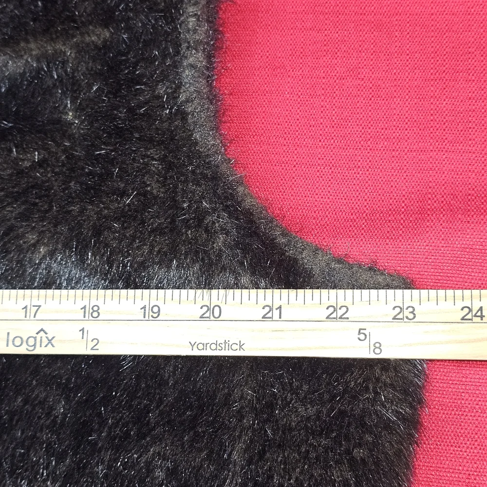 Atelier by‎ B.Thomas Fake Faux Fur Black Vest Size XL Reversible